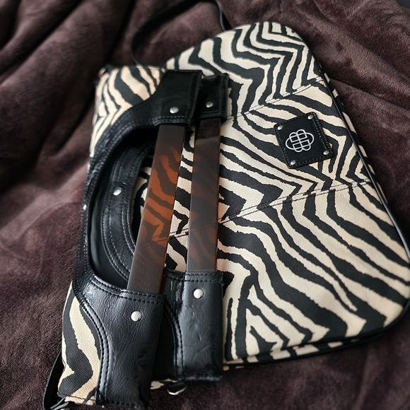 Purse - Picture 6 of 8